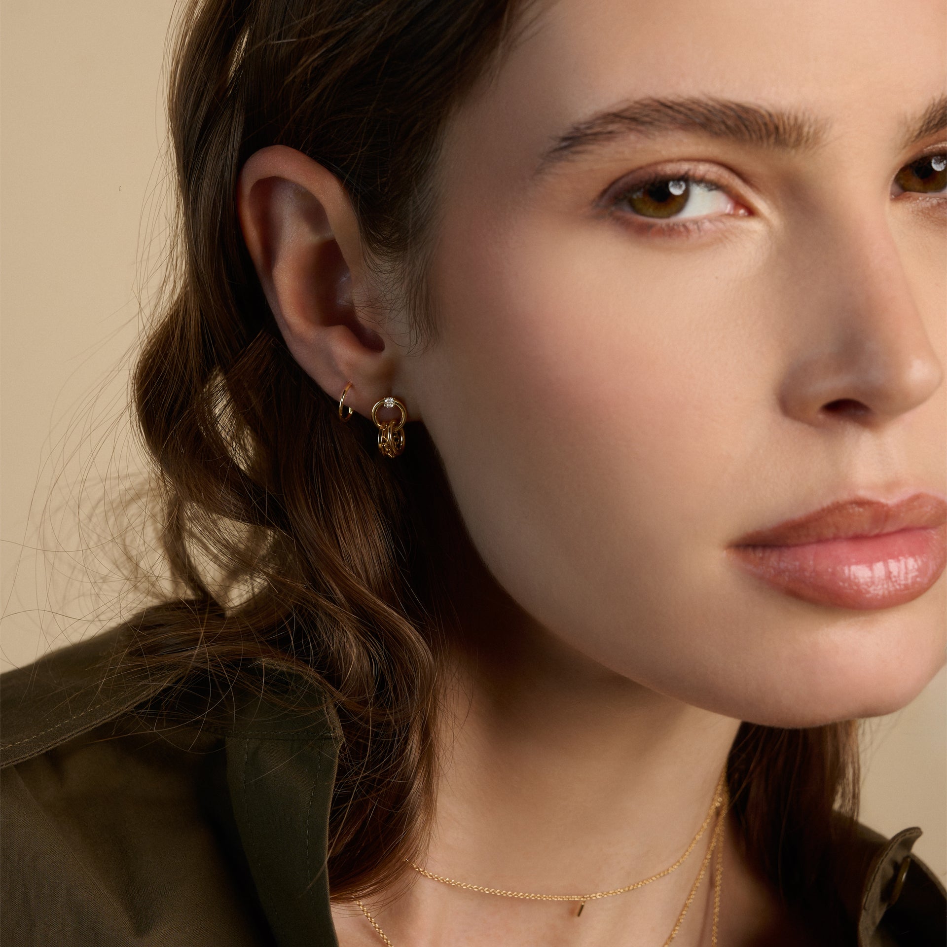 Circle Solitaire Earring