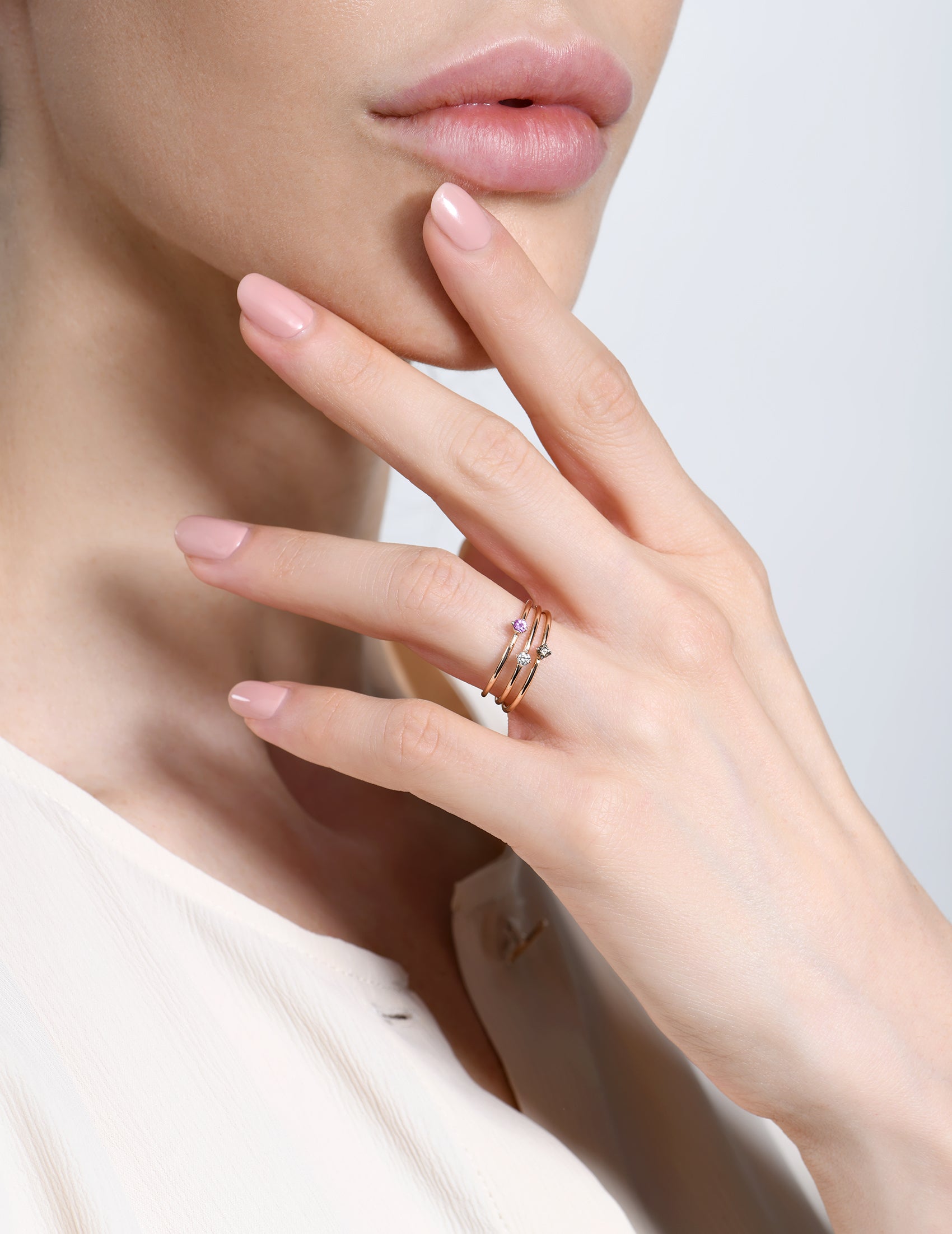 M White Solitaire Ring