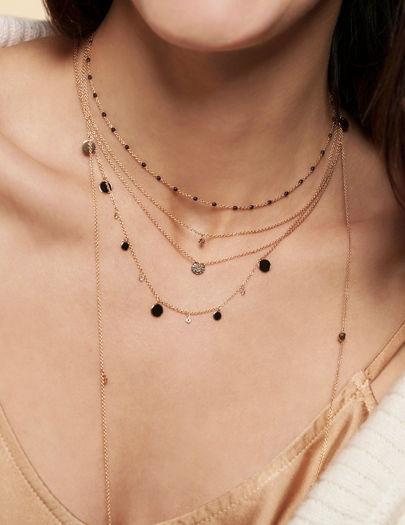 Jewelry trend layering: how to wear multiple jewels